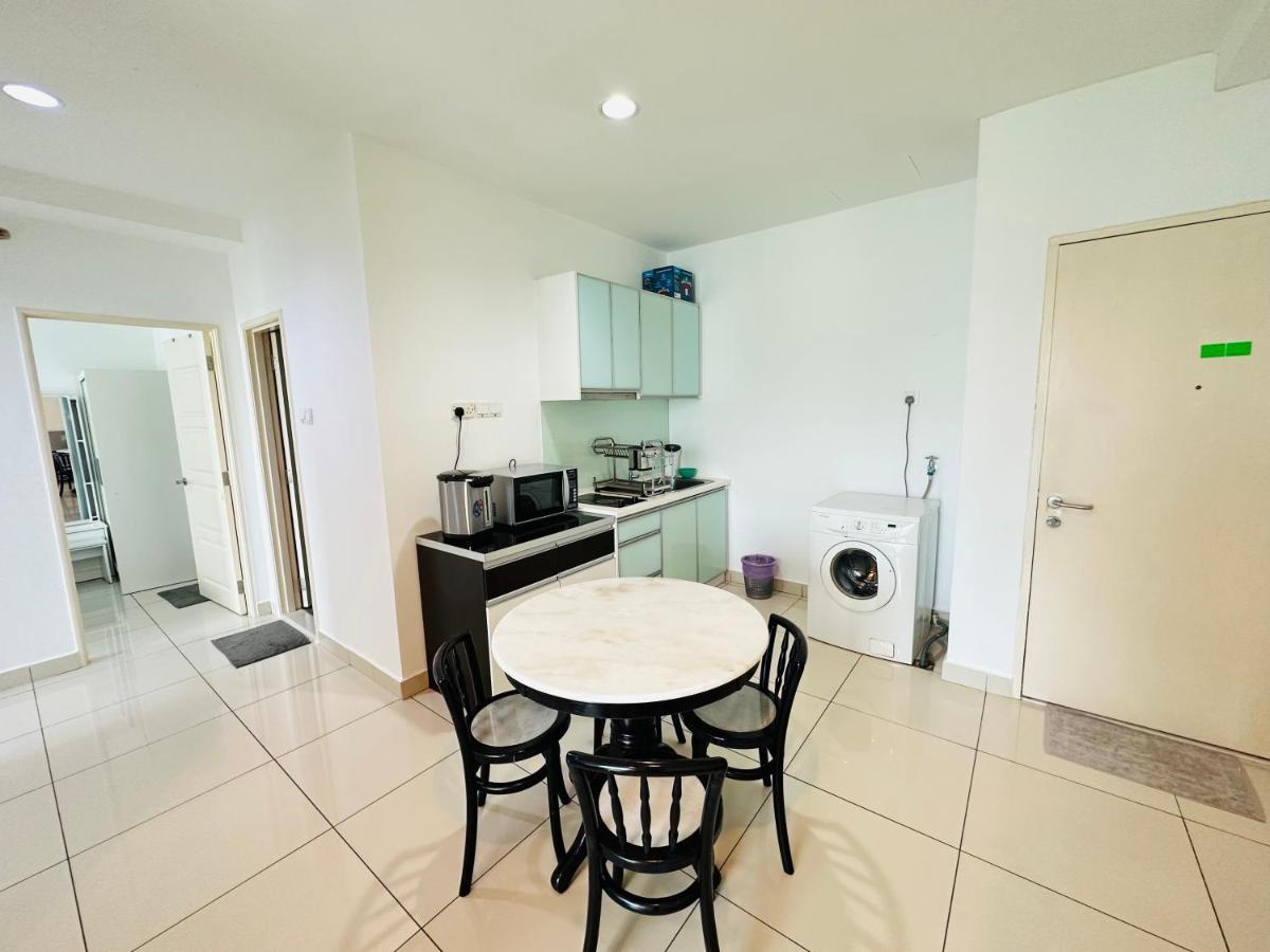 Cozy Seaview Penang Homestay @ Gurney Pulau Pinang George Town Buitenkant foto